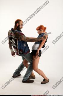 2017 02 COUPLE5 PISTOLS POSE2 SHOOTING 04