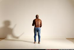 smax-eduardo-jump-katanas-slash