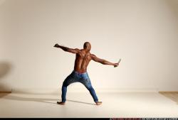 smax-eduardo-jump-katanas-slash