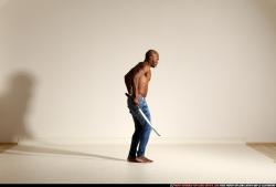 smax-eduardo-jump-katanas-slash