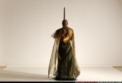 smax-eduardo-fantasy-shawl-sword-pose1-slash