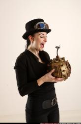 claudia-steampunk-bomb-pose1