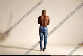 smax-eduardo-katana-slash-pose1