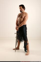 jerry-sword-pose2-guard