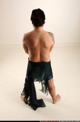 jerry-sword-pose2-guard