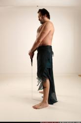 jerry-sword-pose2-guard