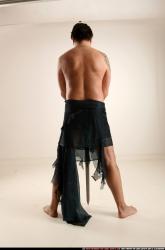 jerry-sword-pose2-guard