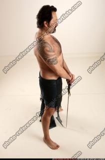 jerry-sword-pose2-guard