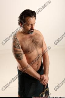 jerry-sword-pose2-guard