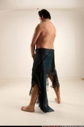 jerry-sword-pose2-guard