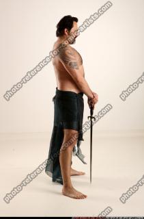 jerry-sword-pose2-guard