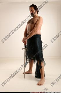 jerry-sword-pose2-guard
