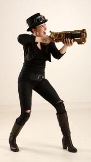 claudia-steampunk-blaster-rifle-pose1-shooting