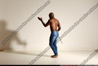 smax-eduardo-katana-slash-pose2