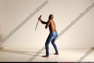 smax-eduardo-katana-slash-pose2