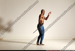smax-eduardo-katana-slash-pose2