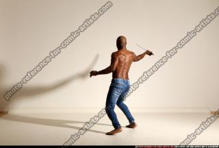 smax-eduardo-katana-slash-pose2