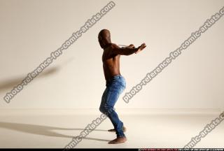 smax-eduardo-katana-slash-pose3