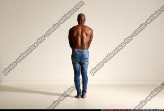 smax-eduardo-katana-slash-pose3