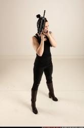 claudia-standing-m4a1-pose