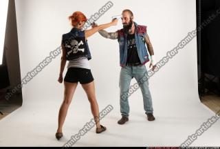 EDGAR-PISTOLS-POSE3-SHOOTOUT