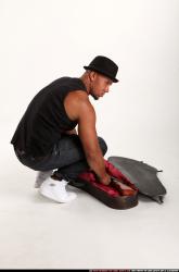 Ron-tommygun-case-various-poses