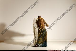 smax-eduardo-fantasy-shawl-sword-pose2-slash