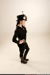 claudia-steampunk-bomb-pose2