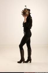 claudia-steampunk-bomb-pose2