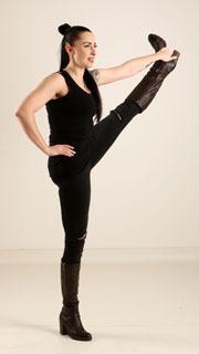 claudia-stretch-pose1-leg