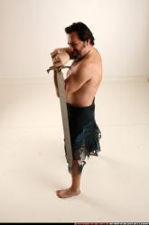 jerry-sword-pose3-defend 