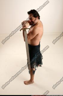 jerry-sword-pose3-defend 
