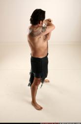 jerry-sword-pose3-defend 