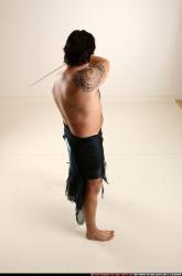 jerry-sword-pose3-defend 