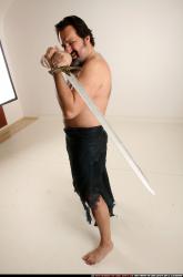 jerry-sword-pose3-defend 