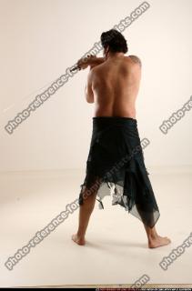 jerry-sword-pose3-defend 