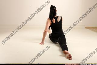 claudia-stretch-pose2-straddle-split 