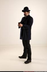 jerry-tommygun-pose1-aiming