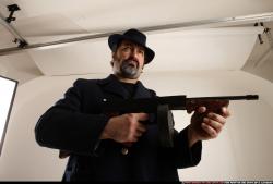 jerry-tommygun-pose1-aiming