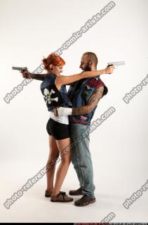 couple5-pistols-pose4-cross-shooting