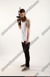 oscar-m4a1-pistol-pose