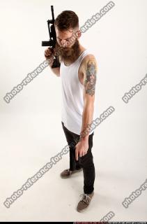 oscar-m4a1-pistol-pose