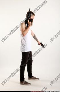 oscar-m4a1-pistol-pose