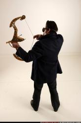 jerry-steampunk-bow-aiming