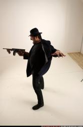 jerry-tommygun-pose2-shooting