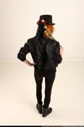 victoria-steampunk-standing-rifle-idle-pose1