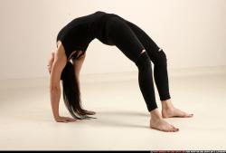 claudia-stretch-pose3-bridge