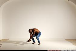 smax-eduardo-katana-jump