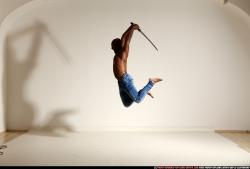 smax-eduardo-katana-jump