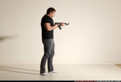 smax-jack-shooting-ak47